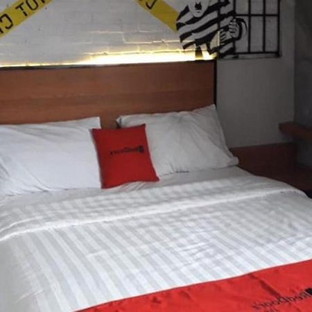 Reddoorz Plus @ Doorman Guest House Bandung Luaran gambar