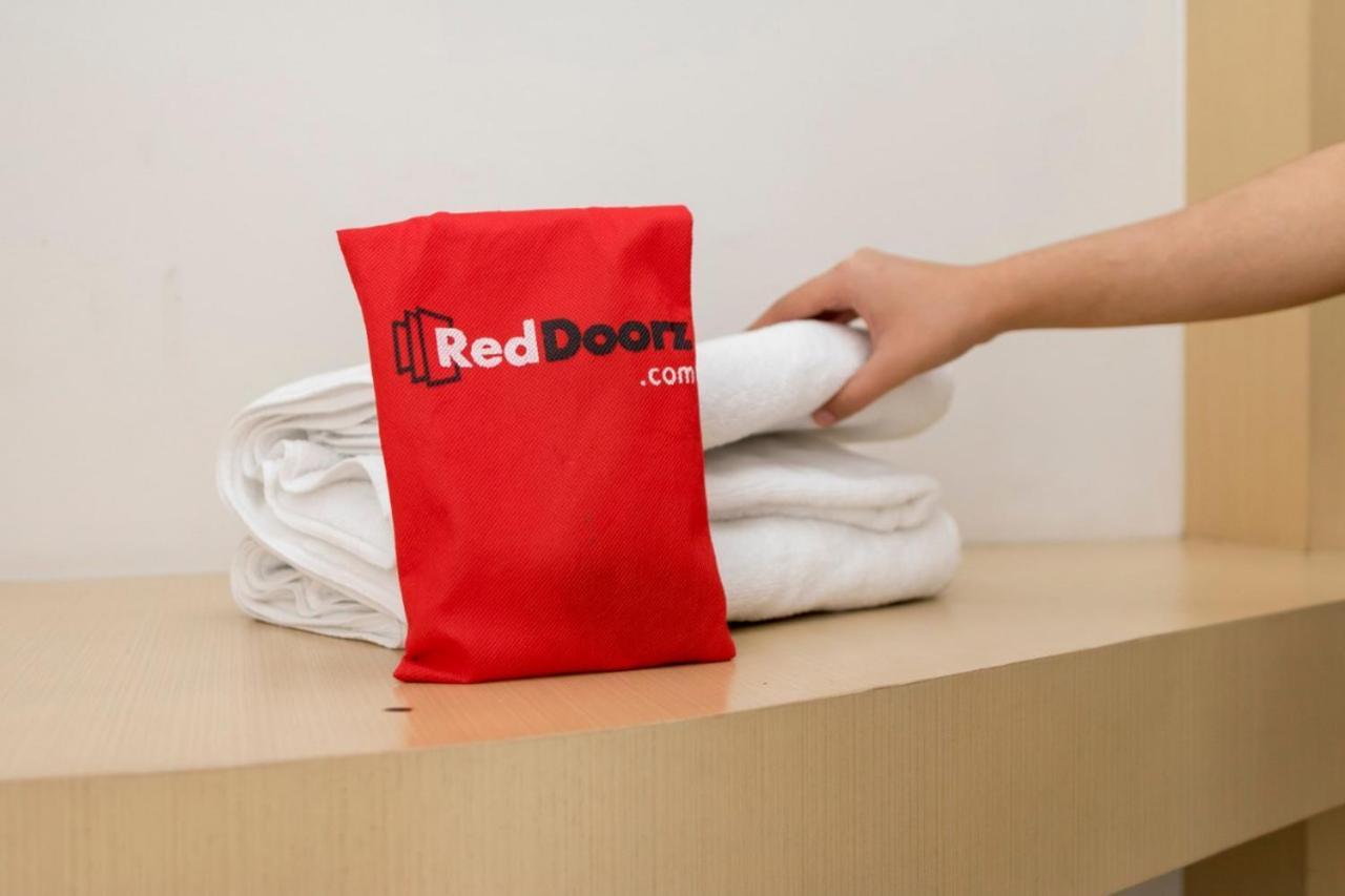 Reddoorz Plus @ Doorman Guest House Bandung Luaran gambar